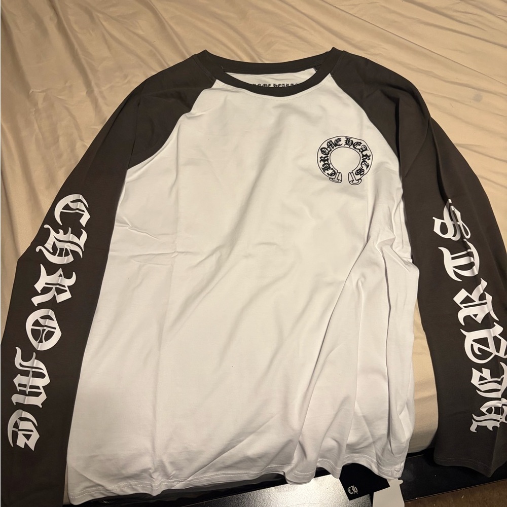 Stylish White and Gray Long Sleeve Tee